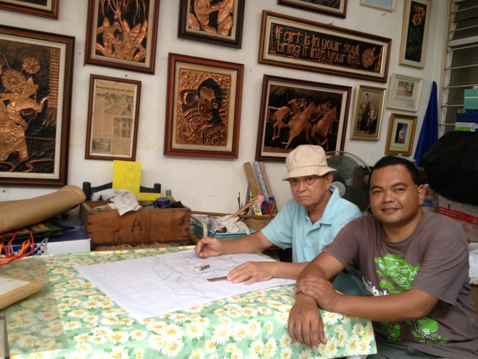 * kopihangtuah The Last Surviving Copper Tooling Artist in Peninsula Malaysia